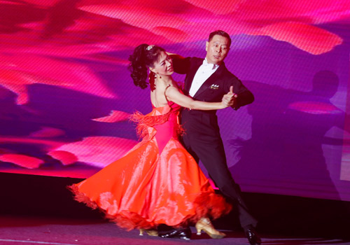 PIONEER 20th Anniversary Celebration Successfully Held 6 Couple Dance -The Dream